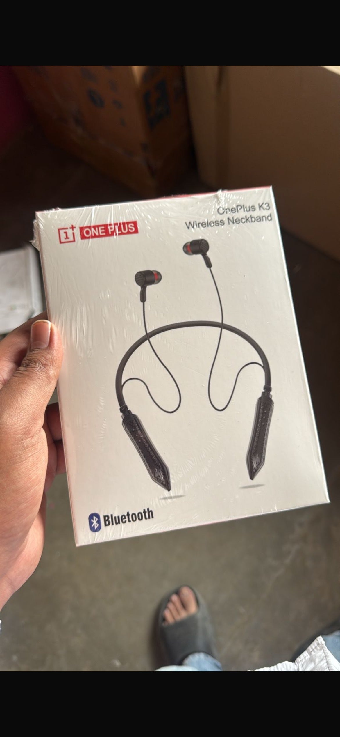 boAt Rockerz 255 ANC, 100Hrs Battery,Spatial Audio, ANC (~32dB), Fast Charge(10Mins=24HRS),3Mics AIENx,13mm Drivers, Bluetooth in Ear Neckband, Wireless with Mic Earphones (Raven Black)